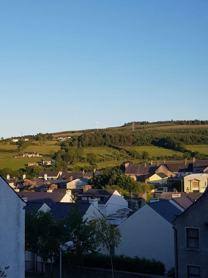 Spire View Townhouse Villa Ballycastle Buitenkant foto